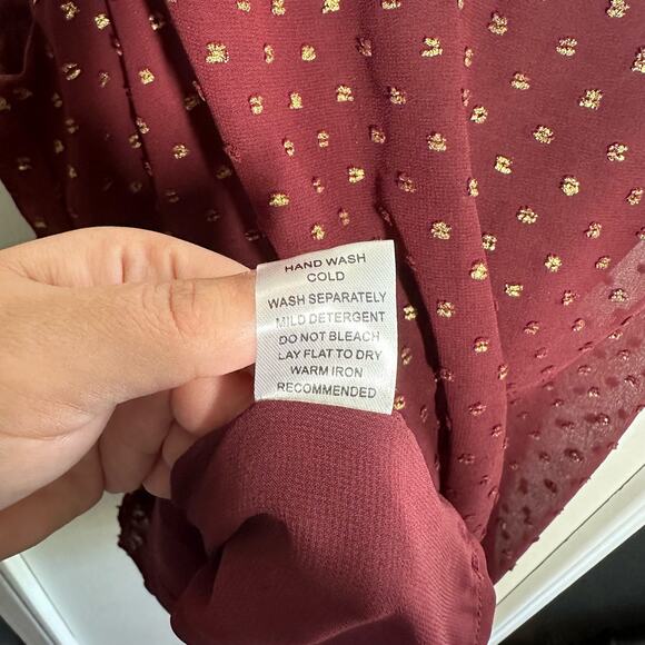 NEW Jade Melody Tam Women's Maroon Gold Swiss Dot Ruffle Tank Top Size Medium - Picture 10 of 10